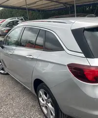 Opel astra 1.6d 110cv/led/bi-zona/cerchi/sensori