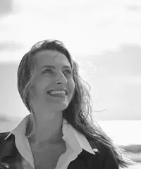 Donna single in cerca di una relazione