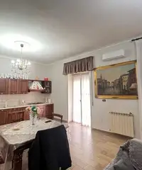 Trilocale ingresso indipendente via F.lli Bandiera Trilocale ingresso indipendente via F.lli Bandiera