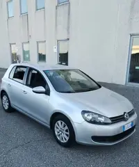 Volkswagen Golf 1.6 TDI DPF 5p. Highline