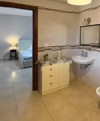 Tutte le Utenze, grande Camera, Bagno Privato