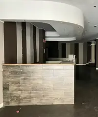 Libertà-Heloise: locale ristrutturato 250 mq 2 luc