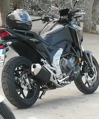 Honda nc 750 x dct nera 2023