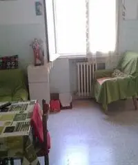 Camera in comodo Appartamento