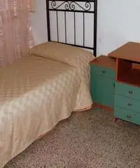 Camere singole a studentesse e lavoratrici