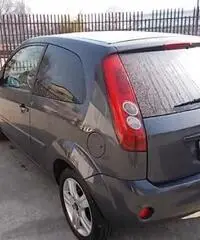 Ford Fiesta 1.2 16V 3p. Titanium