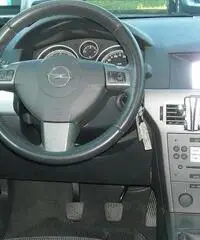 OPEL ASTRA GTC 1.6 GPL COSMO 105CV 2006