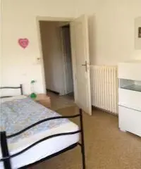 GRANDE APPARTAMENTO USO FORESTERIA RIMINI