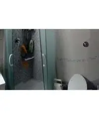 STANZA CON BAGNO PRIVATO