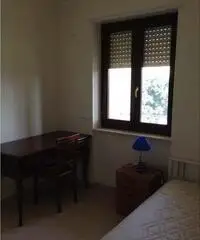 Singola con bagno per donna Singola con bagno per donna