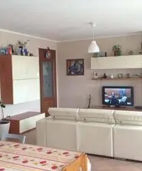 Villa di 7 locali in Affitto - zona MORRONA