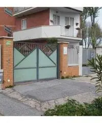 Box in zona Ostia, Ostia antica a Roma 13mq Box in zona Ostia, Ostia antica a Roma 13mq