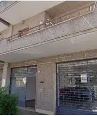 Negozio in Affitto di 140mq