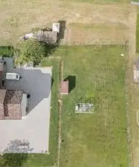 Villa Bifamiliare con giardino 5000 mq a Fidenza Villa Bifamiliare con giardino 5000 mq a Fidenza