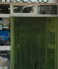 Ceditura negozio alimentari-salumeria