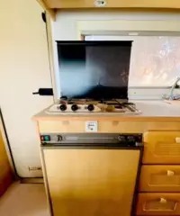 Camper Fiat ducato 2.5 tdi 6 posti letto in coda Camper Fiat ducato 2.5 tdi 6 posti letto in coda