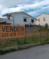 Terreno FRONTE SCUOLE SUPERIORI, COMUNE E ASILO