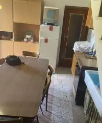 Rustico con accessori e terreno 9 ha