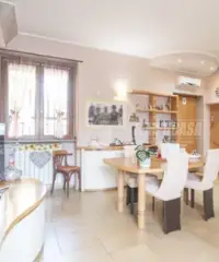 SOLUZIONE INDIPENDENTE CON GIARDINO| 232 MQ | RIST