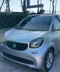SMART ForTwo 1.0cc CABRIO 71cv BLUETOOTH CRUISE SMART ForTwo 1.0cc CABRIO 71cv BLUETOOTH CRUISE