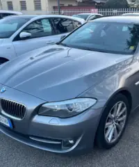 Bmw 520 520d Automatik*Radar*Navi*Pelle*Xenon*Pdc