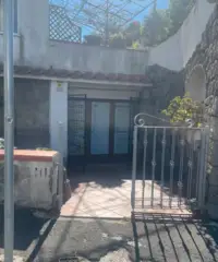 Negozio lacco ameno Negozio lacco ameno