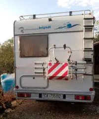 Camper brig 648