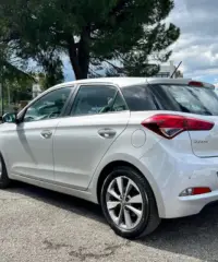 Hyundai i20 1.2 84 CV 5 porte Econext Comfort