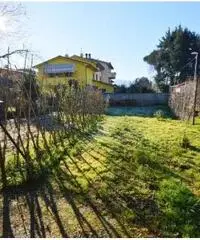 Casa indipendente in Vendita a 145.000€ - Lucca Casa indipendente in Vendita a 145.000€ - Lucca