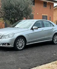 Mercedes-benz E 350 E 350 CDI BlueEFFICIENCY Elega