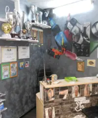 Locale commerciale affittato in via De Amicis