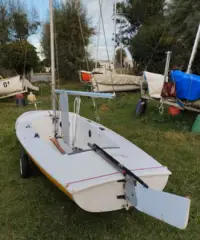 Barca a vela Flipper Export