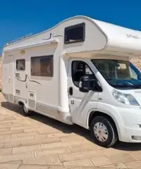 Sharky 7 posti letto con soli 24000Km Sharky 7 posti letto con soli 24000Km