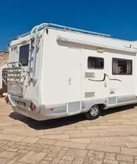 Sharky 7 posti letto con soli 24000Km Sharky 7 posti letto con soli 24000Km