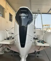 Joker boat