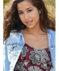 Nuova relazione come arricchimento della collaborazione di amicizia Nuova relazione come arricchimento della collaborazione di amicizia