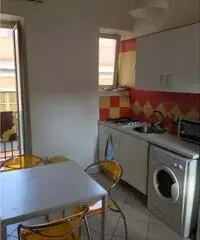 Fittasi camere singole piazza Nicola Amore Fittasi camere singole piazza Nicola Amore