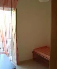 Fittasi camere singole piazza Nicola Amore Fittasi camere singole piazza Nicola Amore