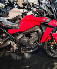 Yamaha Tracer 9 KM ZERO 2024