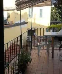 Ampia e luminosa camera Ampia e luminosa camera