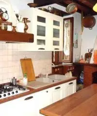Rustico a Camaiore 186mq centro storico Rustico a Camaiore 186mq centro storico
