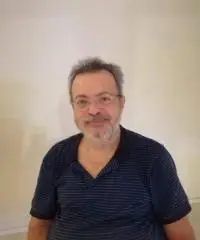 Gentiluomo 65enne celibe cerca ragazza o donna carina per relazione seria e duratura