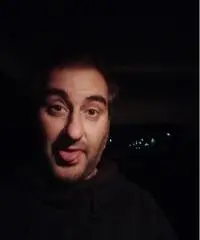 Lucio 54. Italiano celibe