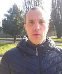 cerco ragazza da amare