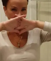 Cerco qualcuno con cui parlare