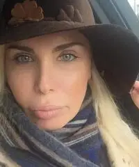 Cerco felice l'uomo nel fiore della vita