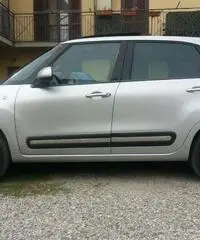 500L lounge - Pavia