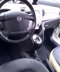 Lancia ypsilon 1.4cc - Modena