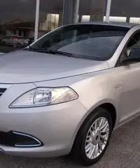 Lancia Ypsilon 1.2 Gold 2014 - Cuneo Lancia Ypsilon 1.2 Gold 2014 - Cuneo