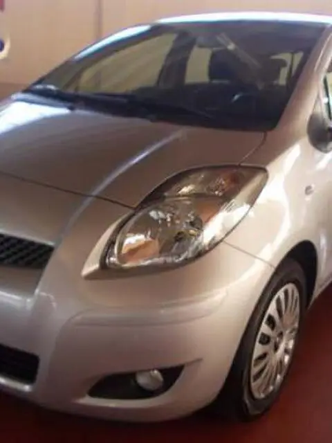 Toyota Yaris GPL 5porte - Cuneo Toyota Yaris GPL 5porte - Cuneo